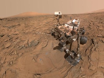 Possible sign of Mars life? Curiosity rover finds 'tantalizing' Red Planet organics