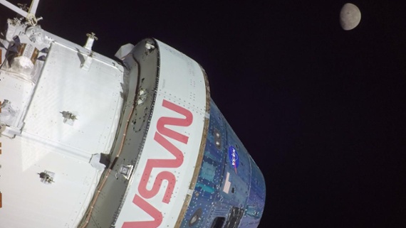 Watch Artemis 1 Orion spacecraft leave lunar orbit today