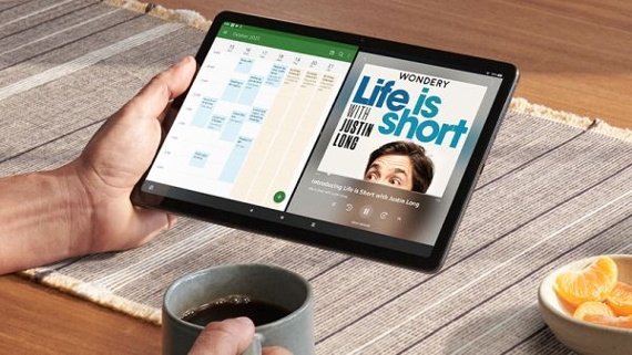 Amazon Fire Max 11 (2023) vs. Fire HD 10 Plus