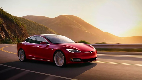 Steam integration is on the way to Tesla cars