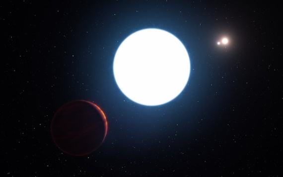 Alien planet with 3 stars is actually a star itself