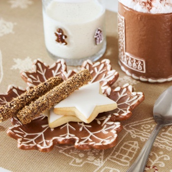 Gingerbread Snowflake Appetizer PlatesPOTTERY BARN