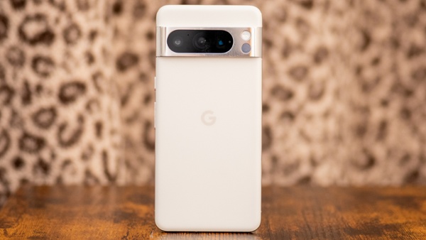 How the Galaxy S24 Ultra could outshine the Pixel 8 Pro