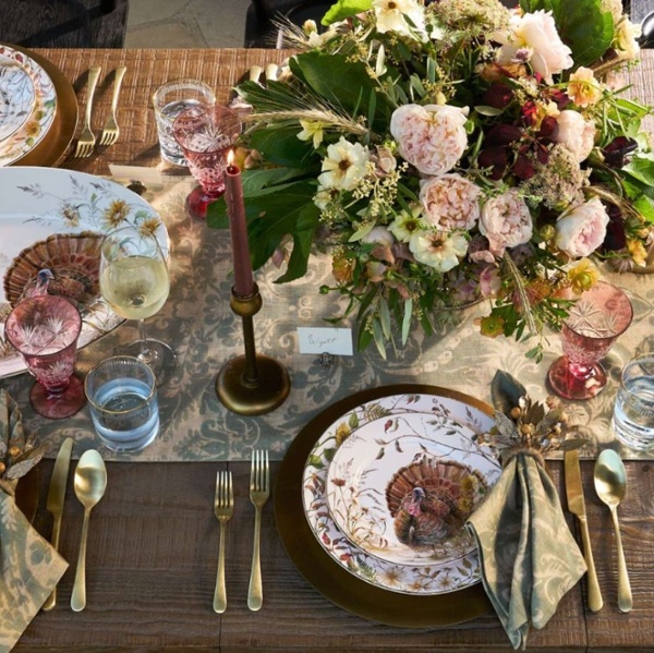 Pottery Barn's Thanksgiving Shop is now live