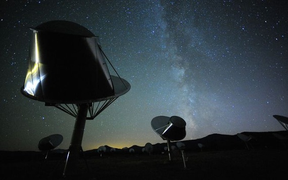 Intelligent aliens may be rare, new study suggests