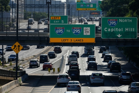 Statistics show high costs of commuting to work
