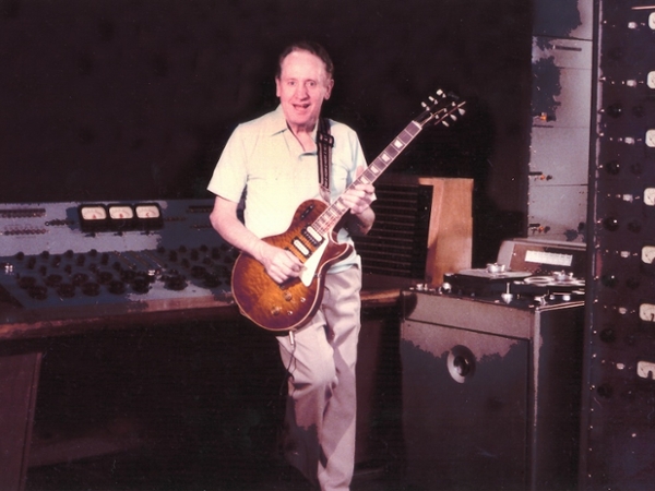 Les Paul&rsquo;s Family, Foundation Exchange Words Over Razed House