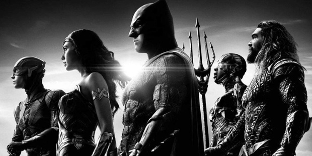 Zack Snyder's Blunt Comments About Warner Bros. Put His Justice League 2 In Doubt
