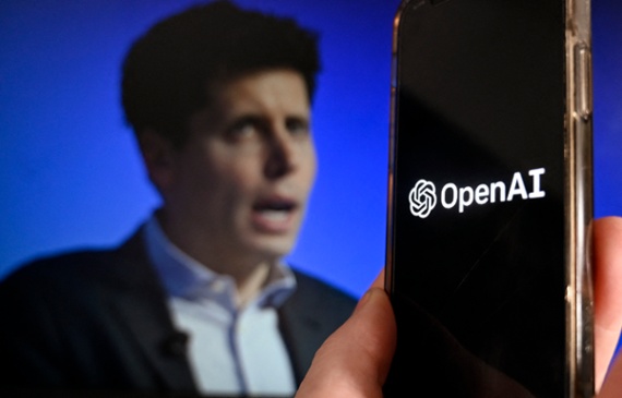 Sam Altman returns to OpenAI as CEO