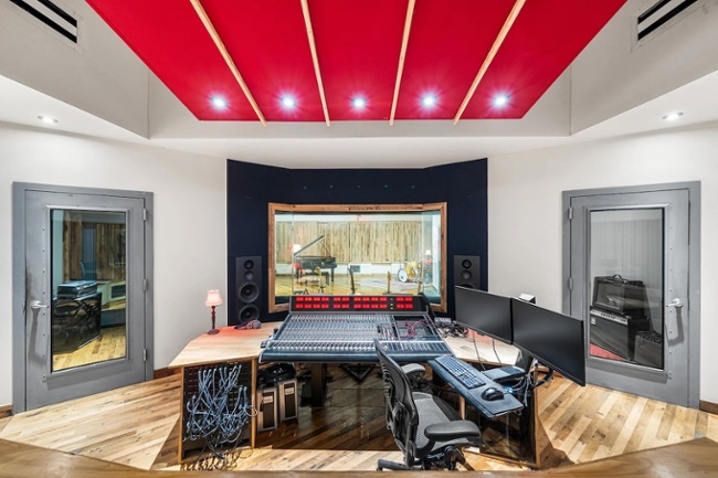 Philly&rsquo;s Spice House Sound Recording Studio Hits The Market