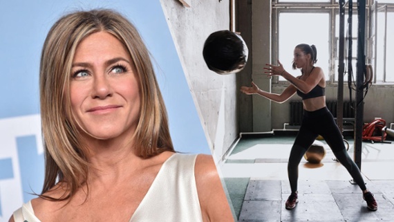 I just tried Jennifer Aniston's ab workout — and it's surprisingly simple