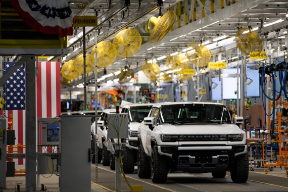 GM, UAW come to terms on tentative deal to end strike