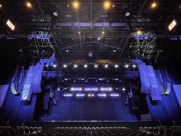 The Lost Blog: Casino Rama Resort Entertainment Centre