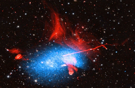 Chaotic 'knot' of merging galaxy clusters spotted