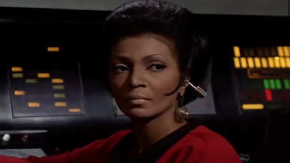 Star Trek Icon Nichelle Nichols Is Dead At 89