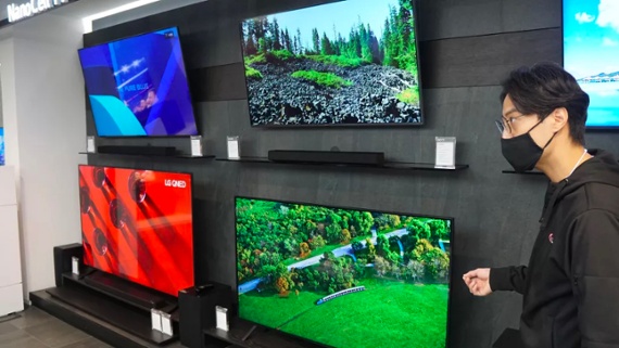 LG unveils its OLED TV range for 2022