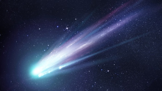 Massive eruption from icy volcanic comet detected