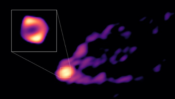 1st-ever image of a black hole blasting out a powerful jet