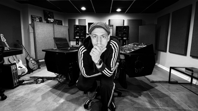 Chris Gelin&rsquo;s MacBook Prose: Input Audio, Output Emotion