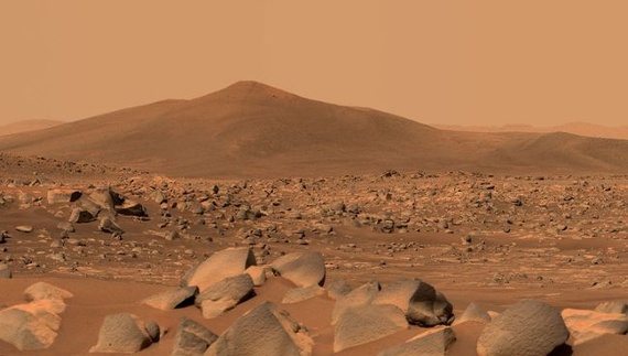 Thousands of strange white rocks found on Mars