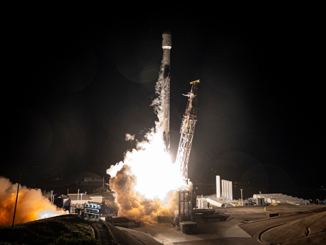 SpaceX launches new NASA space telescope at last