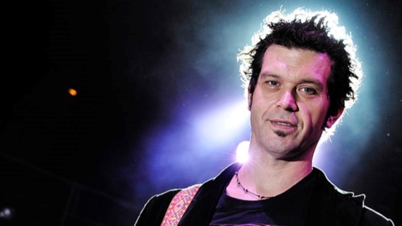 5 of Doyle Bramhall II’s greatest guitar playing insights