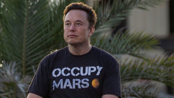 Starship has 'decent chance' of success, Elon Musk says