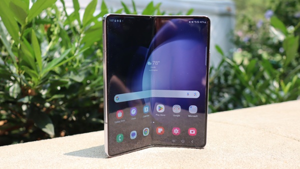 A cheaper Galaxy Z Fold 6 FE is looking more likely