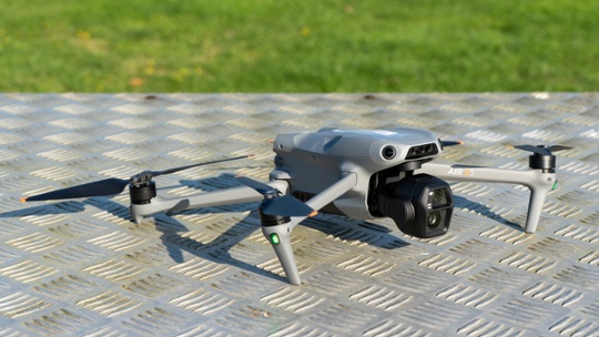 USA Customs blocking DJI drones – including the new Air 3S. Is this the end for DJI in America?