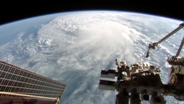 Hurricane Milton bears down on Florida in new ISS footage