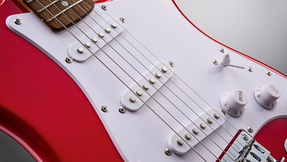 Squier Sonic Stratocaster HT review