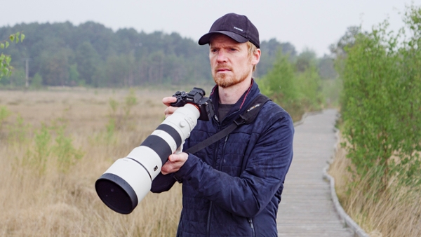 Bird watching with Sony's new kit
