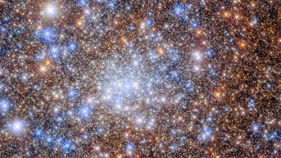 Dazzling Hubble Space Telescope image shows millions of stars glittering like jewels