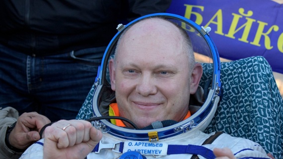 Russian cosmonaut who commanded space station struck pedestrian with car