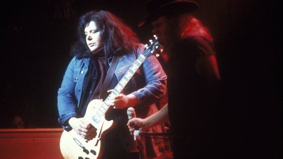 4 soloing ideas you can learn from Leslie West