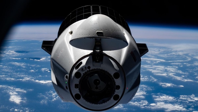 Watch SpaceX Dragon cargo capsule return to Earth!
