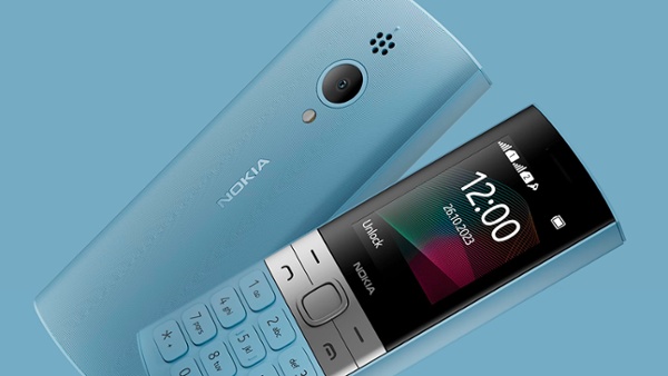 Nokia just released two dumb phones like it's 1996
