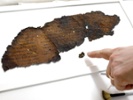 Experts: Pieces of Dead Sea Scrolls are inauthentic