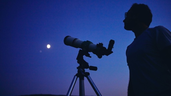 Telescopes at Walmart in 2022: Deals on the best models