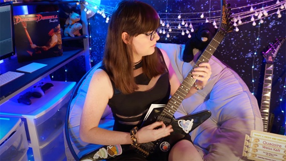 What if Dimebag Darrell played the solo in Megadeth’s Symphony of Destruction? Kayla Kent makes it a reality – and the results are scary accurate