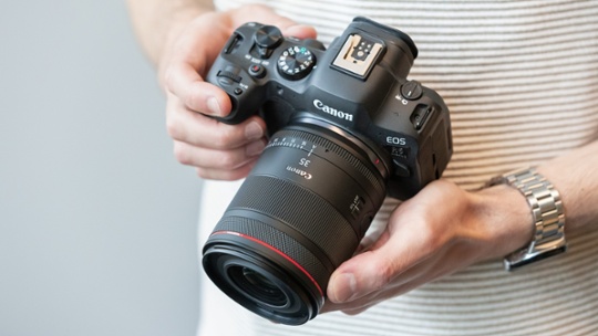 Hands-on Canon RF 35mm f/1.4 L VCM review: the wait is finally over