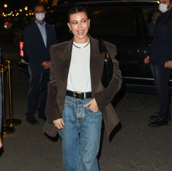 Hailey Bieber Inspires So Many Major Nail Trends&mdash;Her Latest Go-To Mani Is My New Obsession