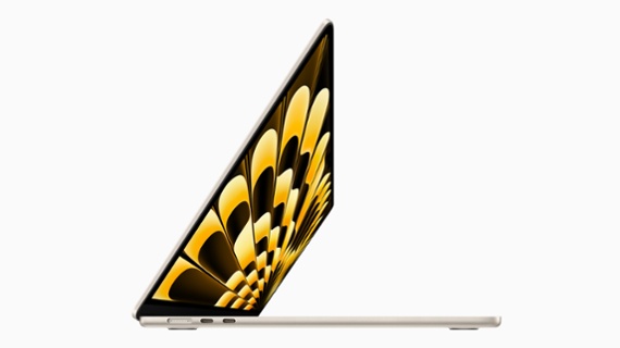 The MacBook Air 15-inch is real and it looks great