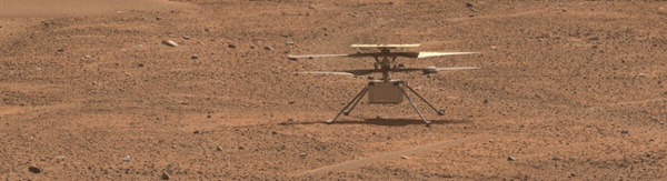 Perseverance rover watches Mars helicopter fly (video)
