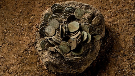 Hundreds of centuries-old coins unearthed in Germany likely belonged to wealthy 17th-century mayor