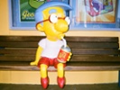 Voice behind iconic "Simpsons" characters to retire