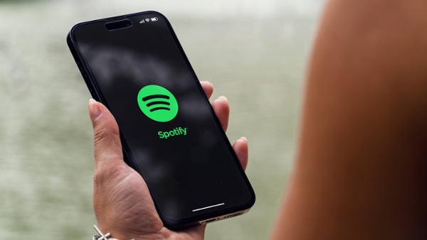 Spotify CEO teases a 'deluxe' tier – and it'll cost you