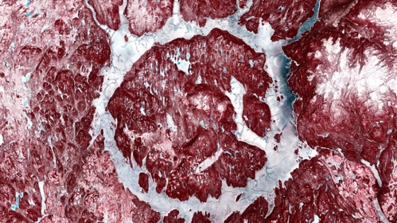 Photo of day: Canadian crater looks like marbled meat