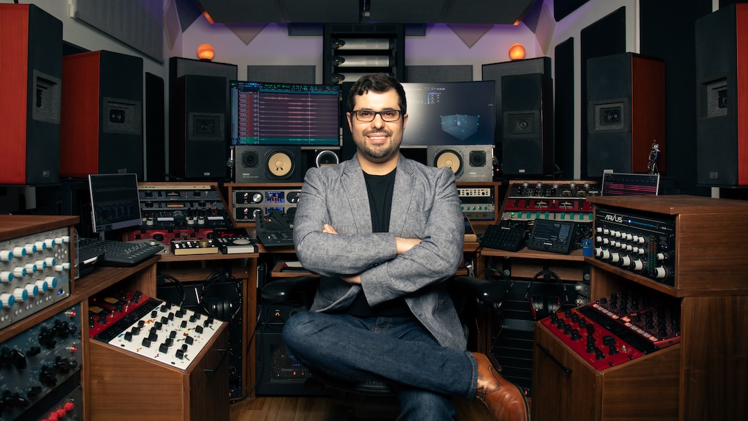 Grammy-Winner Justin Gray: &ldquo;Immersed&rdquo; From the Beginning