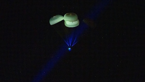 SpaceX Dragon splashes down with Crew-5 astronauts